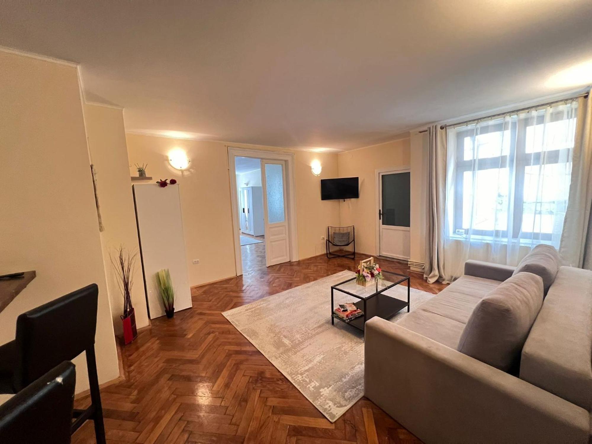 Apartment Mrhost Brașov
