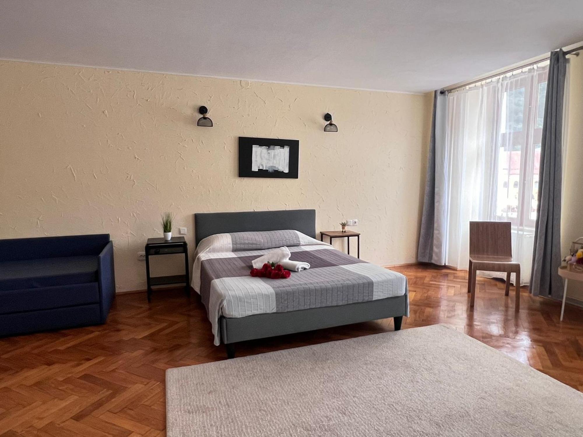 Mrhost Braşov